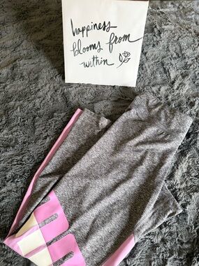 PUMA grey/pink NWOT leggings
